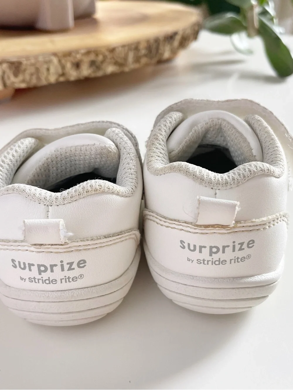 Stride Rite White Palmer First Walker Shoes | Size 3